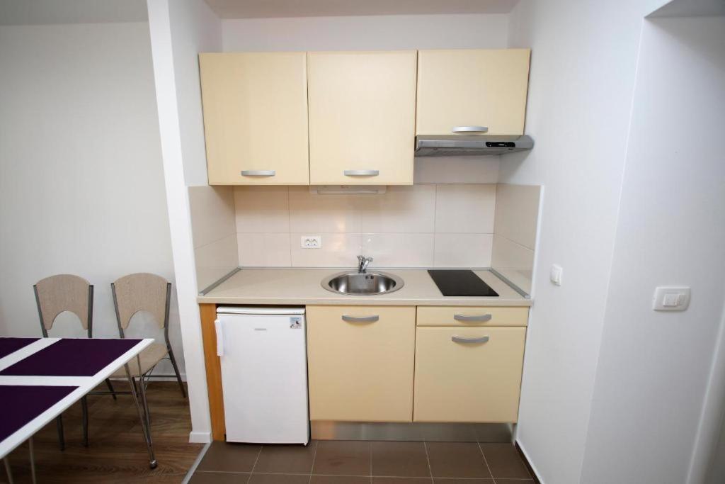 Apartmani Sea Star Makarska Exterior photo